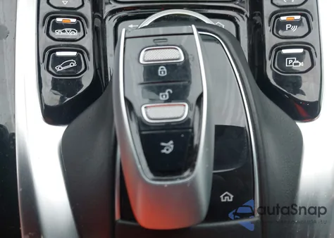 2021 Aston Martin Dbx z USA, uszkodzony, nr VIN SCFVUJAW4MTV02714